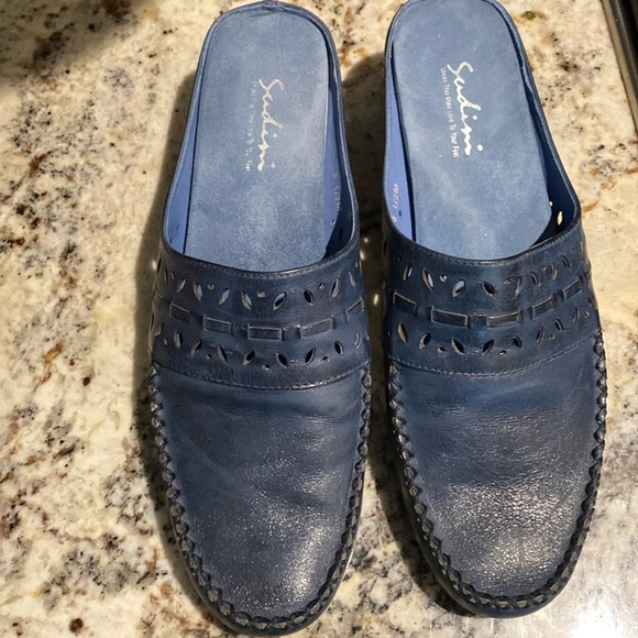 Size 8 1/2 blue leather mules - Picture 1 of 5